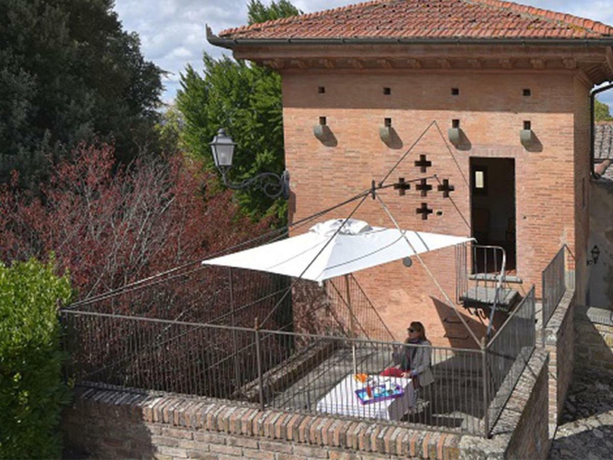 Borgo Il Melone Hotel Cortona Exterior photo